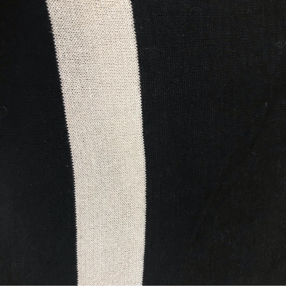 Cejon Black & Metallic Poncho - Picture 3 of 4